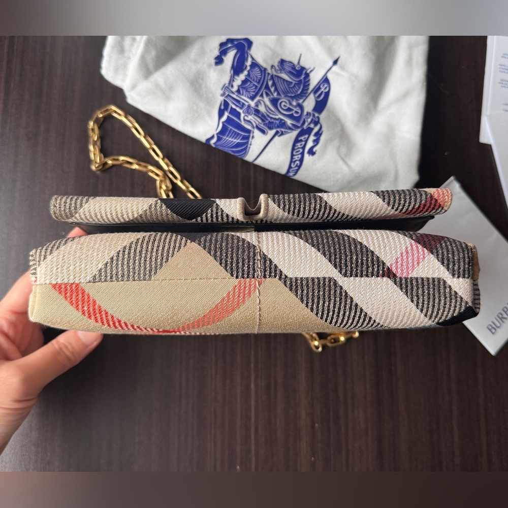 【Burberry】Snip Mini Chain Bag Nova Check in Sand Free Shipping - Picture 6 of 15